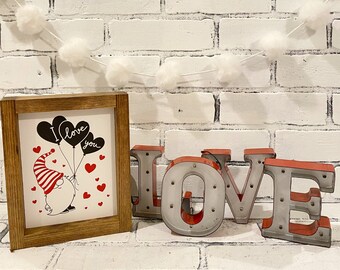 I love you gnome sign, gnome sign, Valentine sign, valentine decor, gift, PRE ORDER