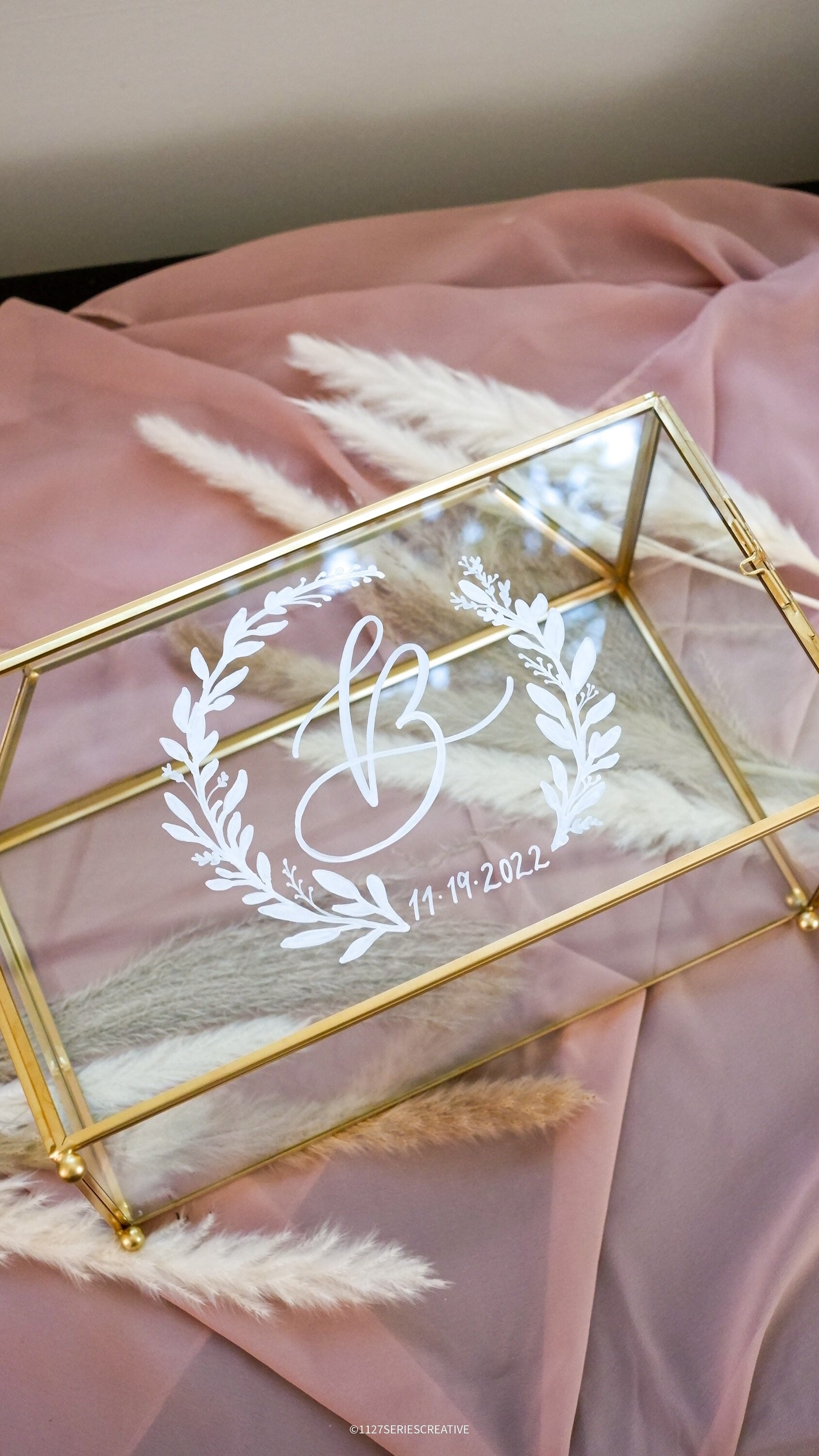 Yimorence V Gold Wedding Glass Card Box 12.6 inch Large Wedding Card Holder