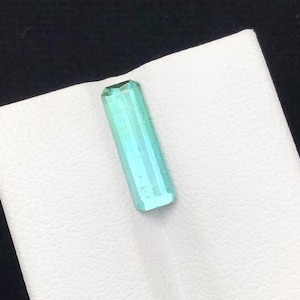 1,90 carati di tormalina naturale blu-verdastra trasparente @ Afghanistan