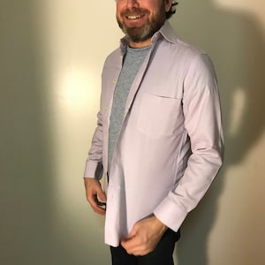 Light Lavender Purple Stretch-Fit Collared Button-up Dress Shirt, Men&#39;s Size 14 (US) 38 (EUR)