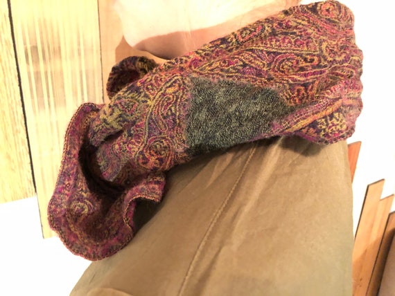 Paisley and Abstract Patterned Thin Wool Purple, … - image 6