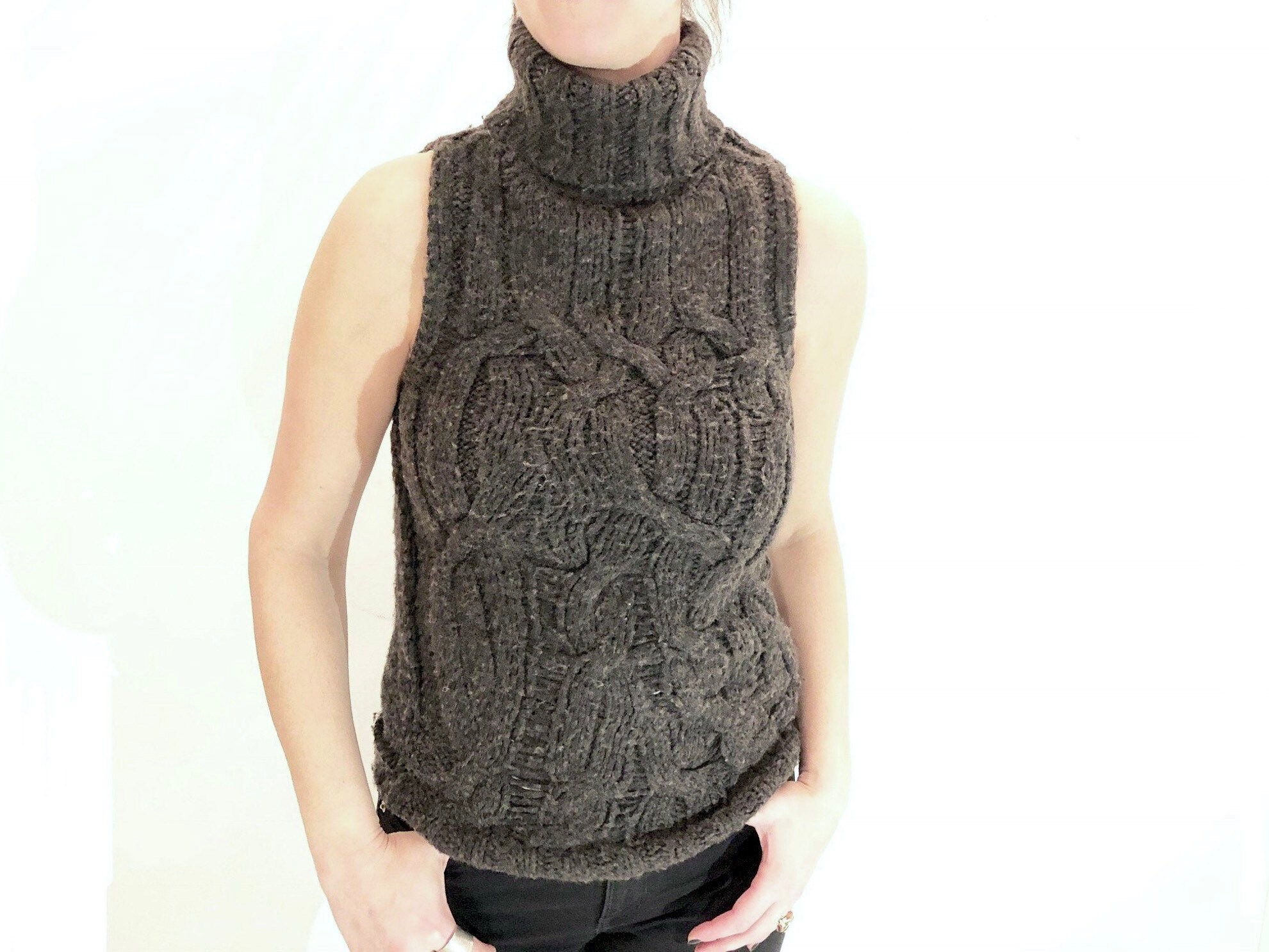 Horn Buckle Tassel Hooded Dolman Sleeve Sweaters2 Horn Buckle Tassel Hooded Dolman Sleeve Sweaters2