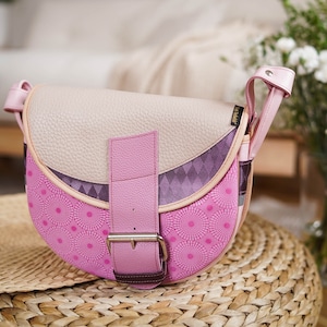 Rosa Ledertasche mit Beige Klappe, Crossbody Bag, Hochzeit Schultertasche, echtes weiches Leder für Frauen, Schultergurt, Mädchens Geldbörse