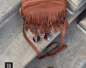 Boho fringed leather shoulder bag Fringed leather bag Leather crossbody Hippie leather bag Boho leather shoulder bag Brown leather handbag