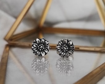 daisy earrings