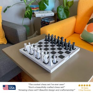 Modern Geometric 3D Printed Travel Chess Set - Minimalist, Portable & Unique Board Game Gift (White/Black Marble)