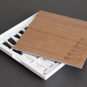 Juego de ajedrez de viaje magnético personalizado, juego de ajedrez moderno, juego de ajedrez minimalista único con tablero, regalo, piezas de ajedrez impresas en 3D, nogal