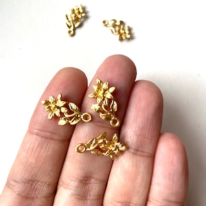 5pc gold flower charm, gold charm, nature charm, boho charm, necklace charm, bracelet charm 16 mm earring charm