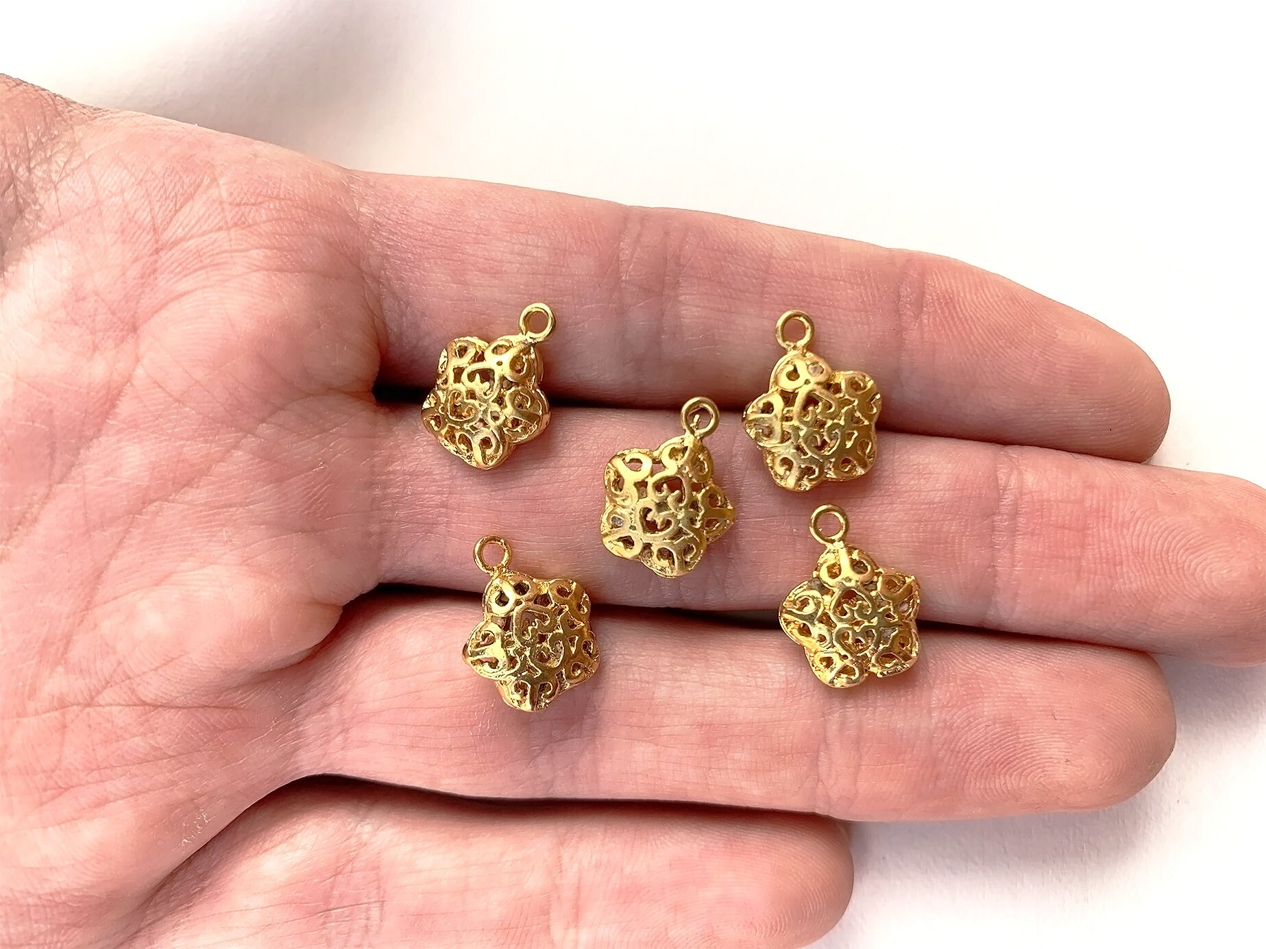2pc gold star charm, earring charms, bracelet charms, metal charms, dangles, gold star beads, star pendant 14mm mini stars