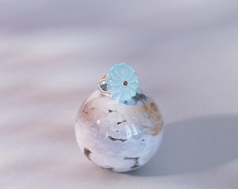 Flower Motif Ring, Chalcedony Ring, Blue Floral Ring, Flower Engagement Ring, Silver Ring, Blue Blossom Ring, Artisanal Gift for Her
