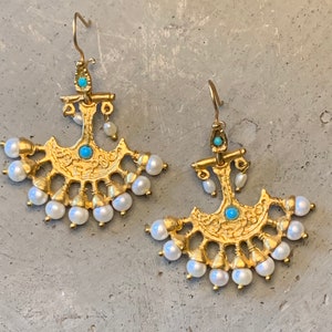 Dangling Pearl Earrings, one of a kind earrings,dangling earrings, chandelier earrings ,gold earrings,handmade earrings,turquoise jewelry