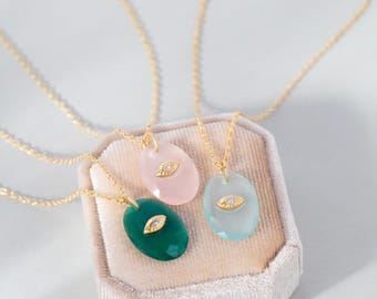 Emerald Green Necklace, Gold Plated Rose Quartz Necklace–Pink Crystal Pendant, Healing Stone Jewelry, Green Crystal Pendant, Eye Necklace