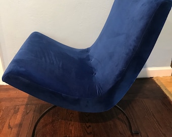 LOCAL PICKUP ONLY 1960’s Scoop Chair by Milo Baughman