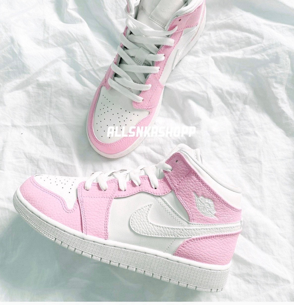 Custom Air Jordan 1 Mid Baby Pink – shecustomize