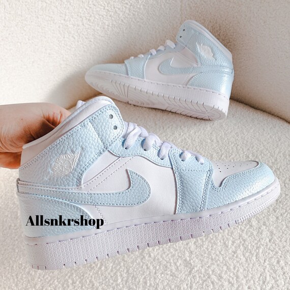 air jordan pastel blue