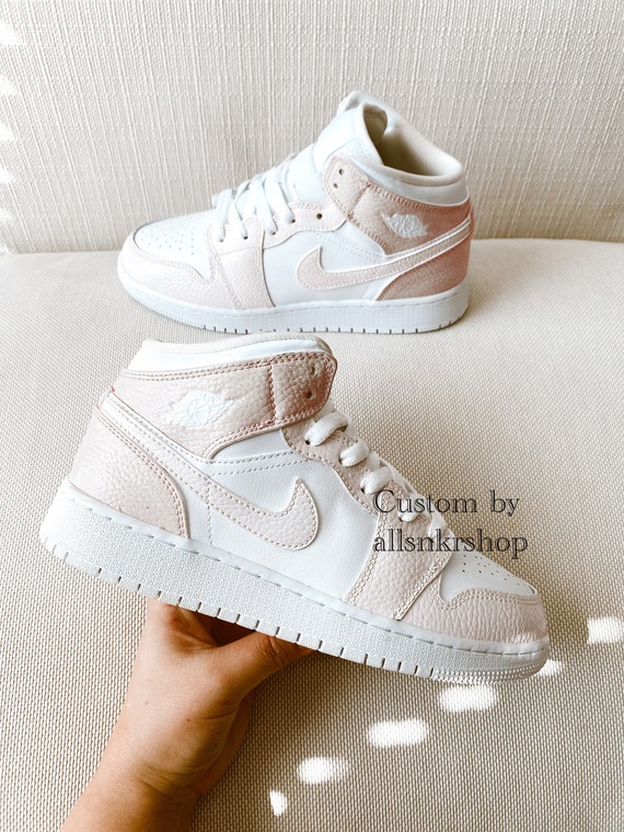 Nike Air Jordan 1 mid custom light cream brown