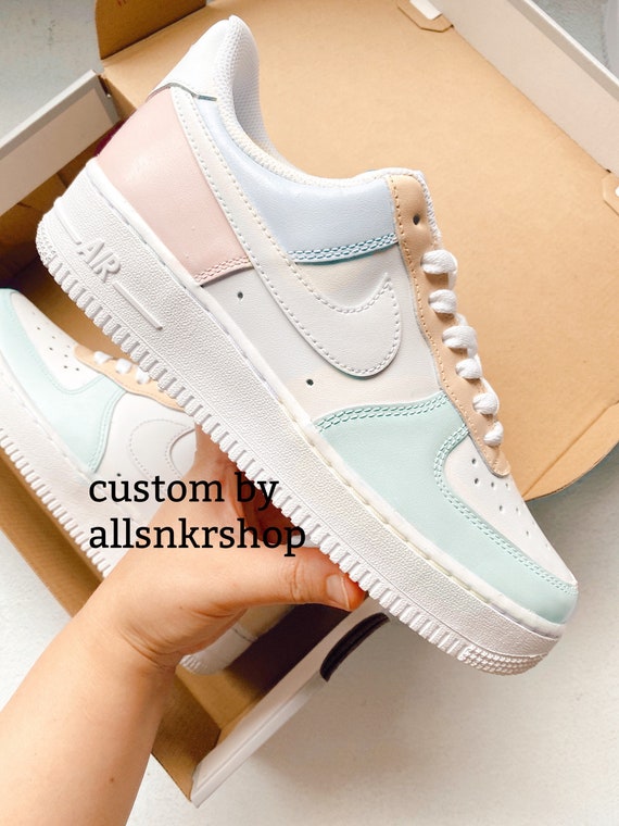 Boos worden slinger Staren Nike Air Force 1 lage pastel aangepaste sneaker vrouwen AF1 - Etsy België