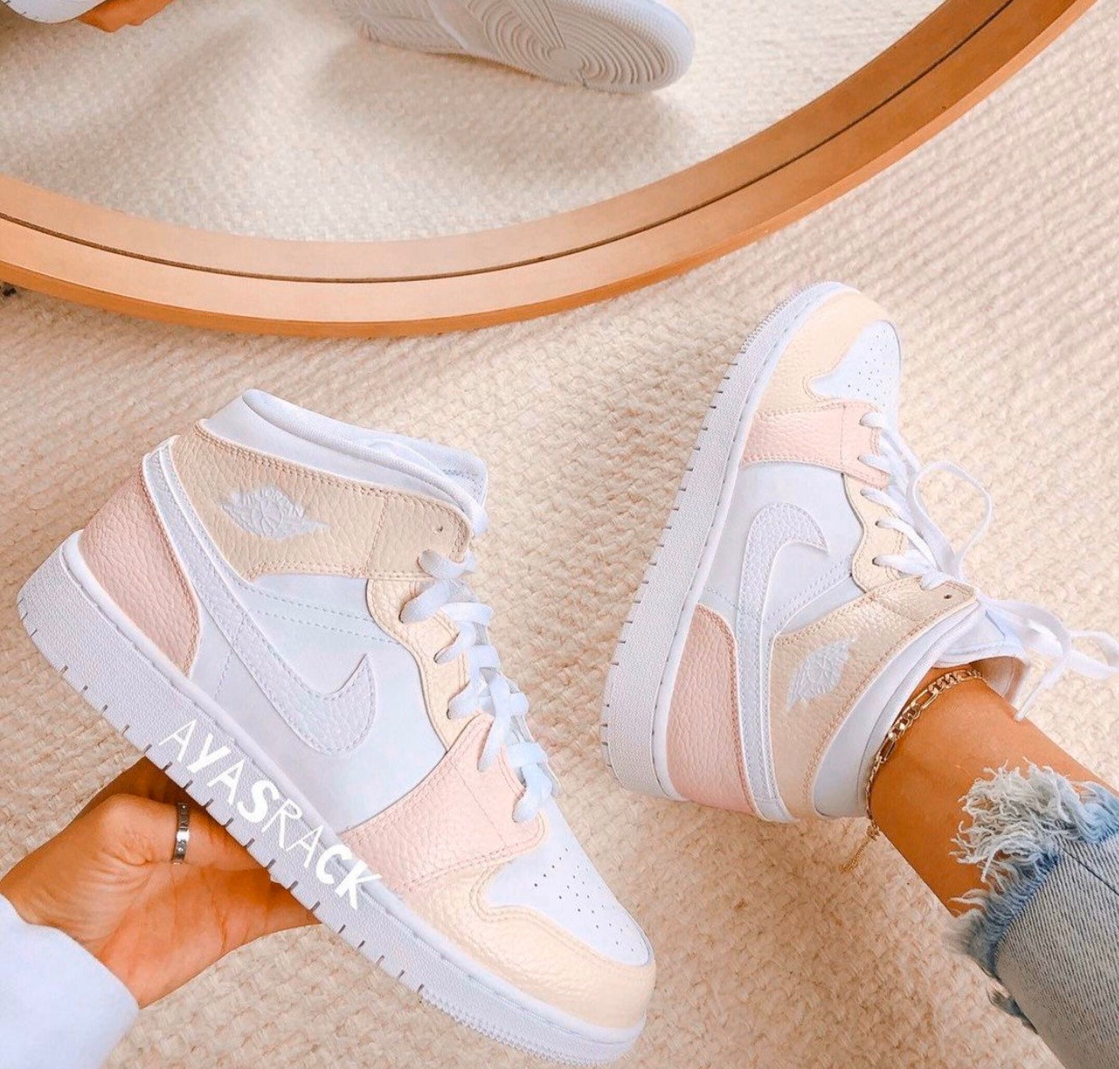 Pastel Nike Air Jordan 1 Mid Custom - Etsy Canada