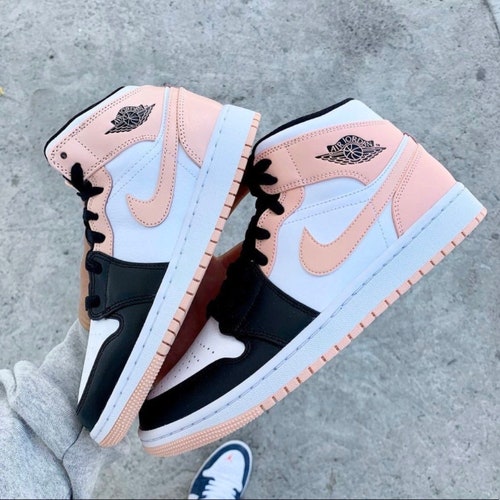 Pastel Nike Air Jordan 1 Mid Custom - Etsy