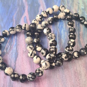 Orca Agate 8mm bracelet