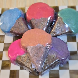 Ice cream bath bomb