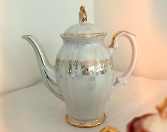 Lustreware Teapot, Iridescent White with Gold by Glory China