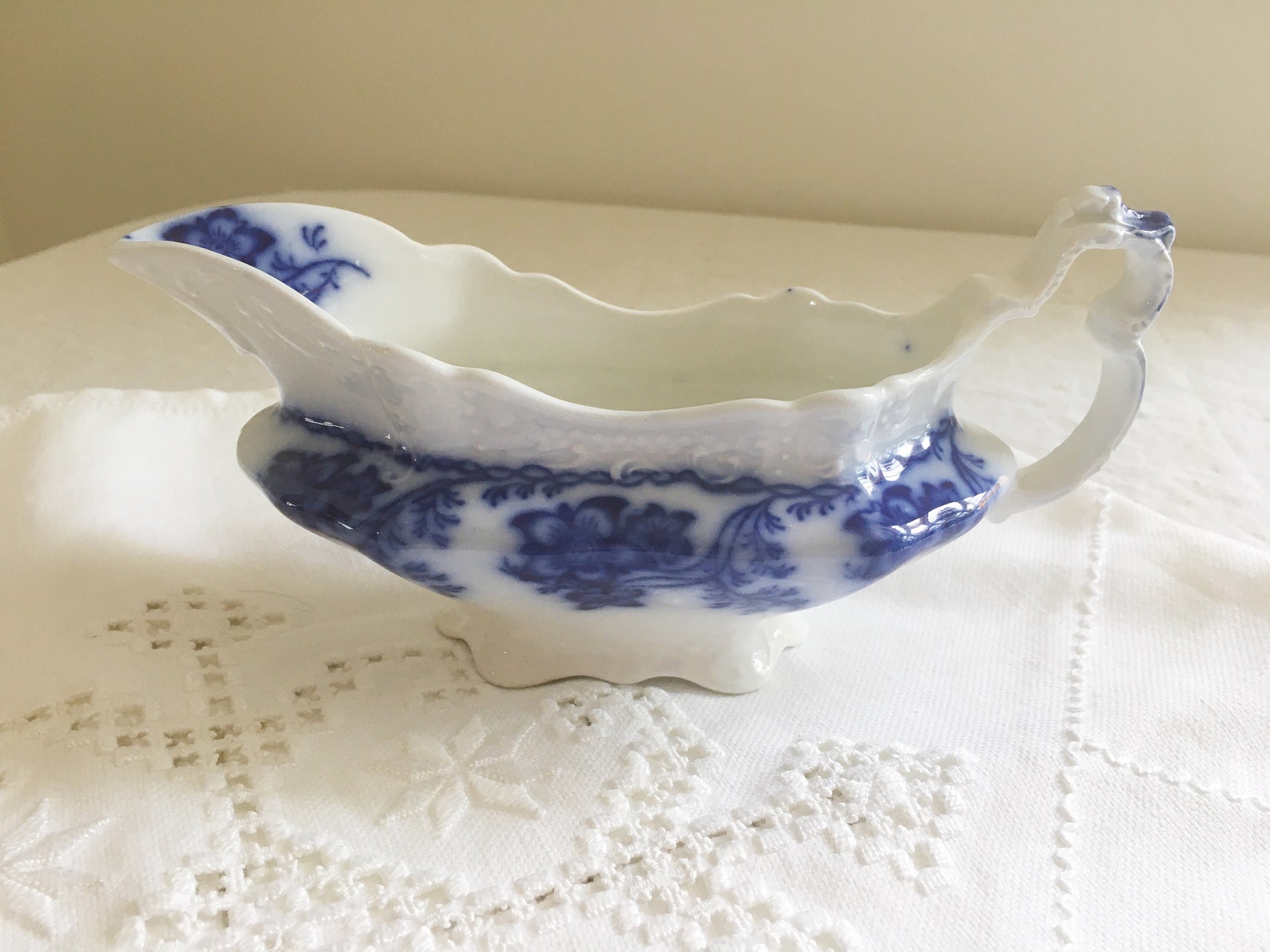 Flow Blue Gravy Boat Johnson Brothers Claremont small Chip Etsy