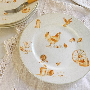 Hen and Chicks Dinner Plates Set of 4, Farberware Fruit Cocktail