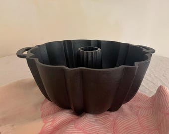 Cast Iron Bundt Pan, Cake Pan