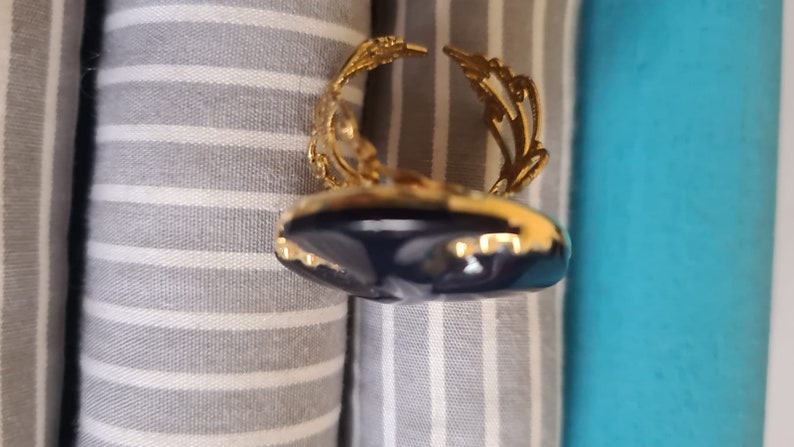 Black or Blue gold adjustable rings