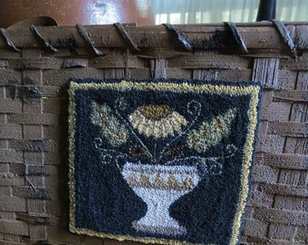 FRAKTUR SUNFLOWER VASE