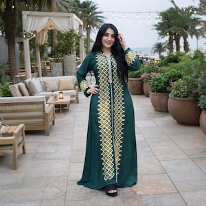 maxi dresses for egypt Cute Dresses for Egypt + Modest Yet Stylish Egypt Outfit Ideas
