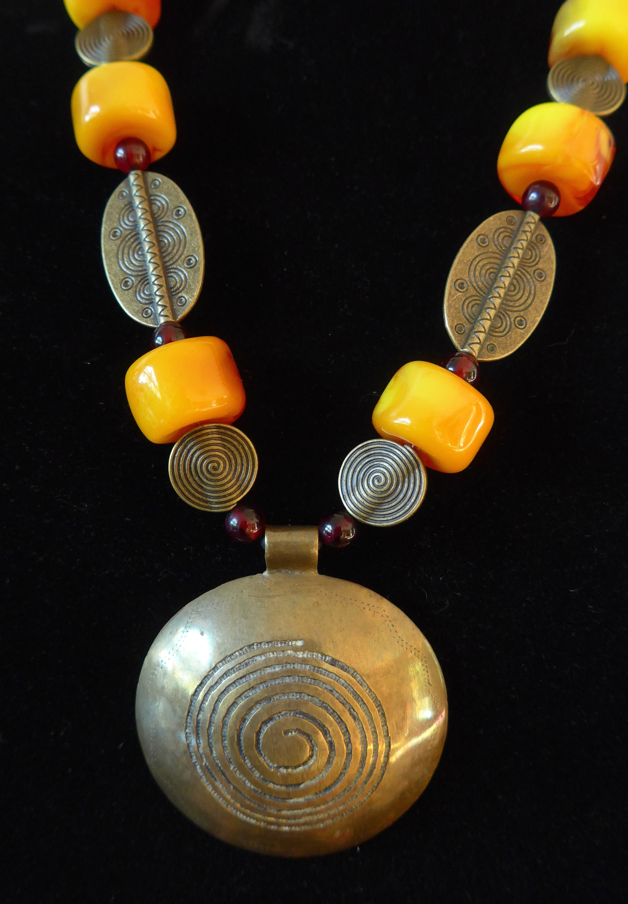 Tibetan Ethnic Style Tibetan Clothing Accessories, Imitation Beeswax Oversized Nepalese Copper Beads Handmade Short Necklaces, Sweater Chains