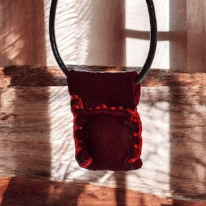 African Amulet Attraction, secrets of vodun, traditional African art