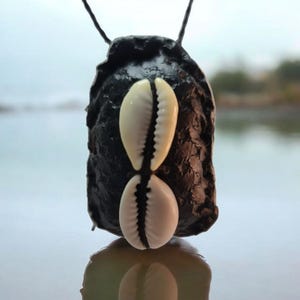 African amulet for money. black - amulets African art - Secrets of Fon Vodoun, Benin - religious art