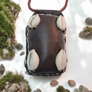 Amulette africaine et protection pour ouvrir les chemins, la chance, l'argent, le travail