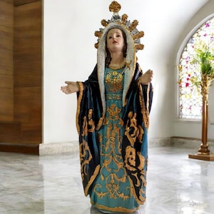Notre-Dame des Douleurs, Saints et Vierges catholiques, Produits religieux