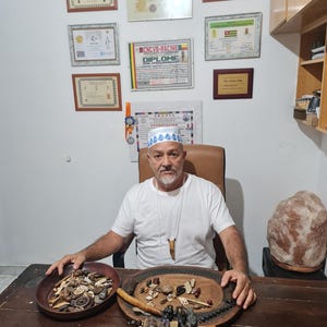 Konsultation med afrikansk orakel, klärvoajans, Ifa-spådom, Hounnon, Bokono