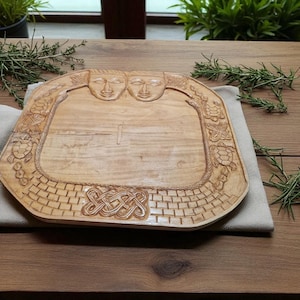 Carved board for consultation Orula Orunmila Ifá Santeria Palo Mayombe babalawo