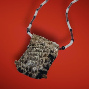 Afrikansk ormamulett, attraktion, kärlek, sex, lust, Pytontempel, Voduns hemligheter, traditionell afrikansk konst