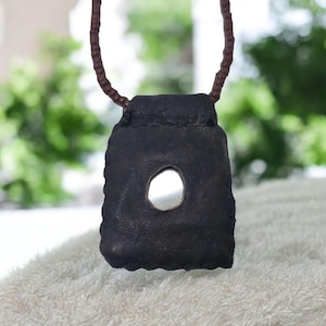 African amulet contact egguns - Secrets of the Fon vodoun, Benin - religious art