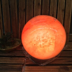 Lampe à sel de l'Himalaya, forme de sphère de 6 pouces, forme de boule,  globe