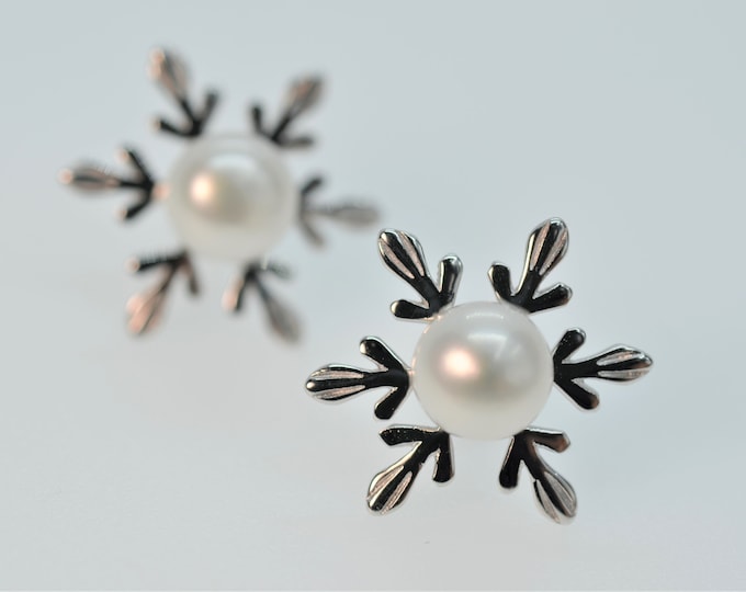 Snowflake Stud Earrings for Women, Freshwater Pearl Earrings, 925 Sterling Silver Earrings, Hypoallergenic, Christmas Gift, Holiday Gifts