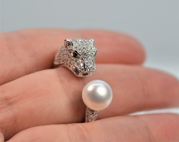 Art Nouveau Panther Ring for Women, Freshwater Pearl Ring, Sterling Silver Jewelry, Puma Ring, Girls Jaguar Ring
