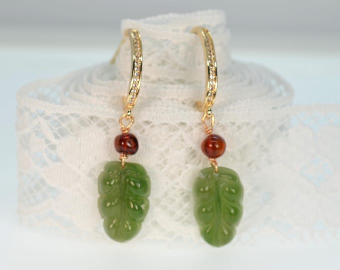 Natural Color Nephrite Jade Leaf Earrings for Women, 14K Gold Filled Earrings for Girls, Baltic Amber, Drop Dangle, Hypoallergenic