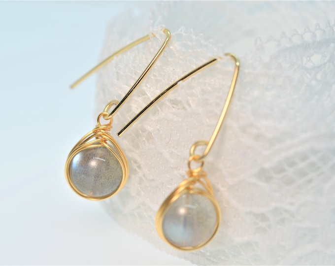 14K Gold Filled Wire Wrapped Moonstone Dangle Earrings for Women, Rainbow Moonstone Drop Earrings, Hypoallergenic