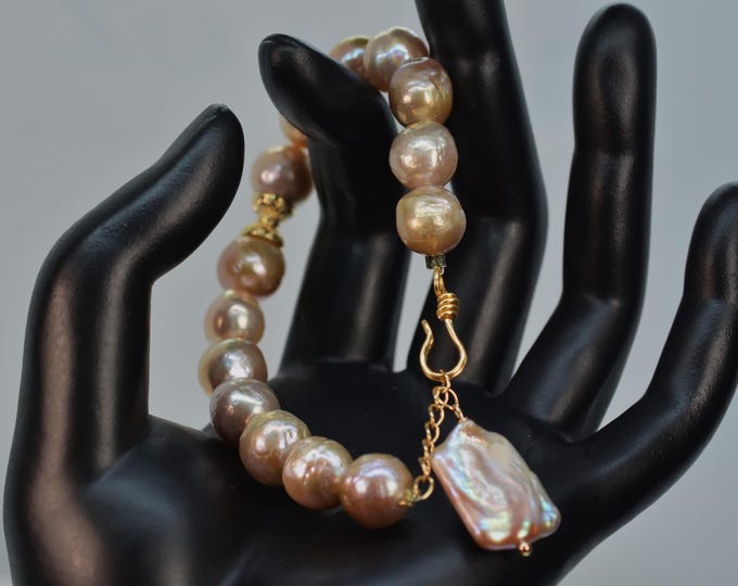 Natural Metallic Multicolor Edison Pearl Bracelet | 14K Gold Filled | Statement Pearl Jewelry | Handmade Gift for Her