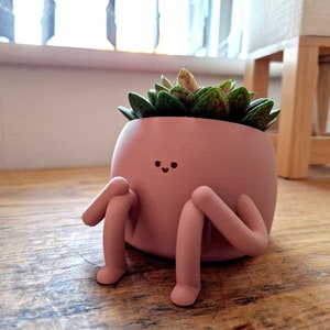 Positivity Pot | Supportive Pot Pal | Sitting Pot | Smiling plant pot | Happy Planter | Cute Planter | Cute Plant Pot | Indoor Planter |