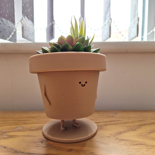 Standing plant Pot | Cute Plant Pot | Plant Pot | Standing Planter | Cute Planter |Planter Character|Indoor Planter|Cactus Planter|Succulent