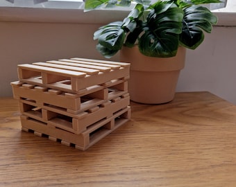 Mini Pallet Coaster Set: Quirky Wooden Mug Coasters